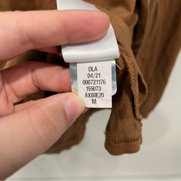 The North Face Box Back Print Long Sleeve T-Shirt in Brown Men’s Medium - Picture 8 of 11